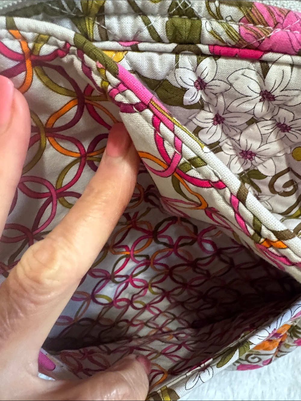 VERA BRADLEY MINI BACKPACK TEA GARDEN ( retired) - Picture 2 of 8